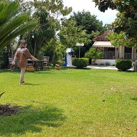 Karavómilos Country House By The Sea !!!ヴィラ エクステリア 写真