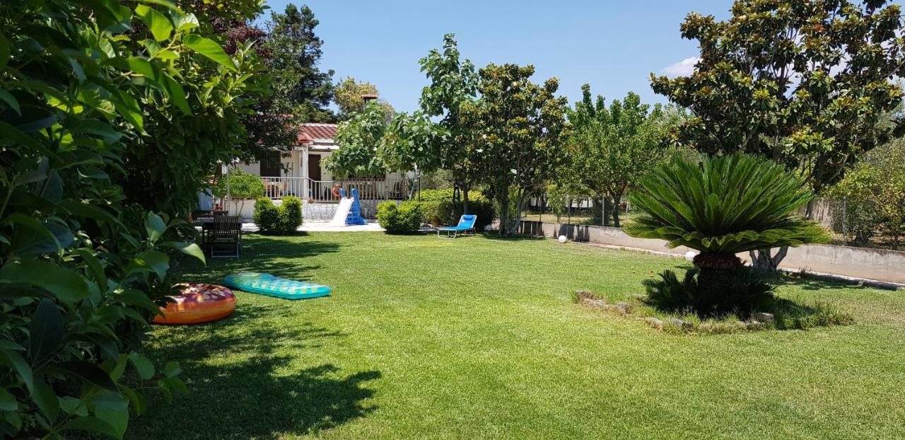 Karavómilos Country House By The Sea !!!ヴィラ エクステリア 写真