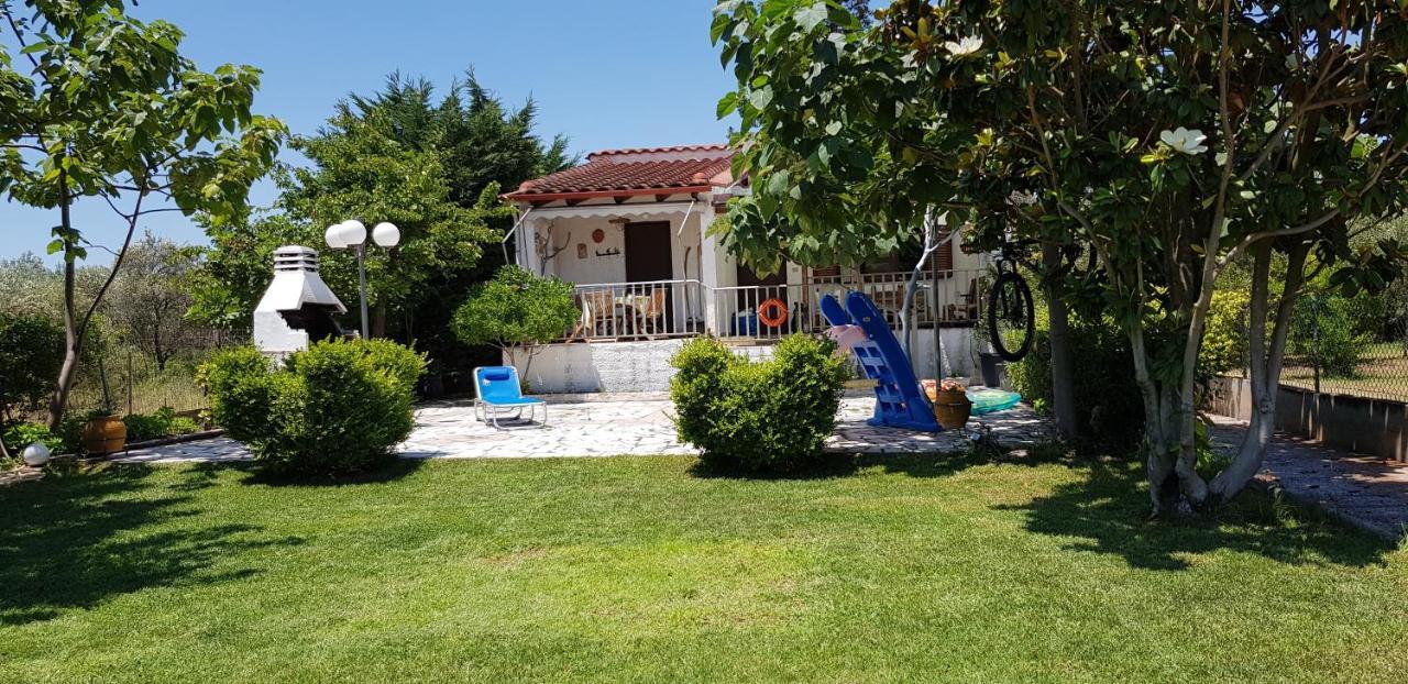 Karavómilos Country House By The Sea !!!ヴィラ エクステリア 写真